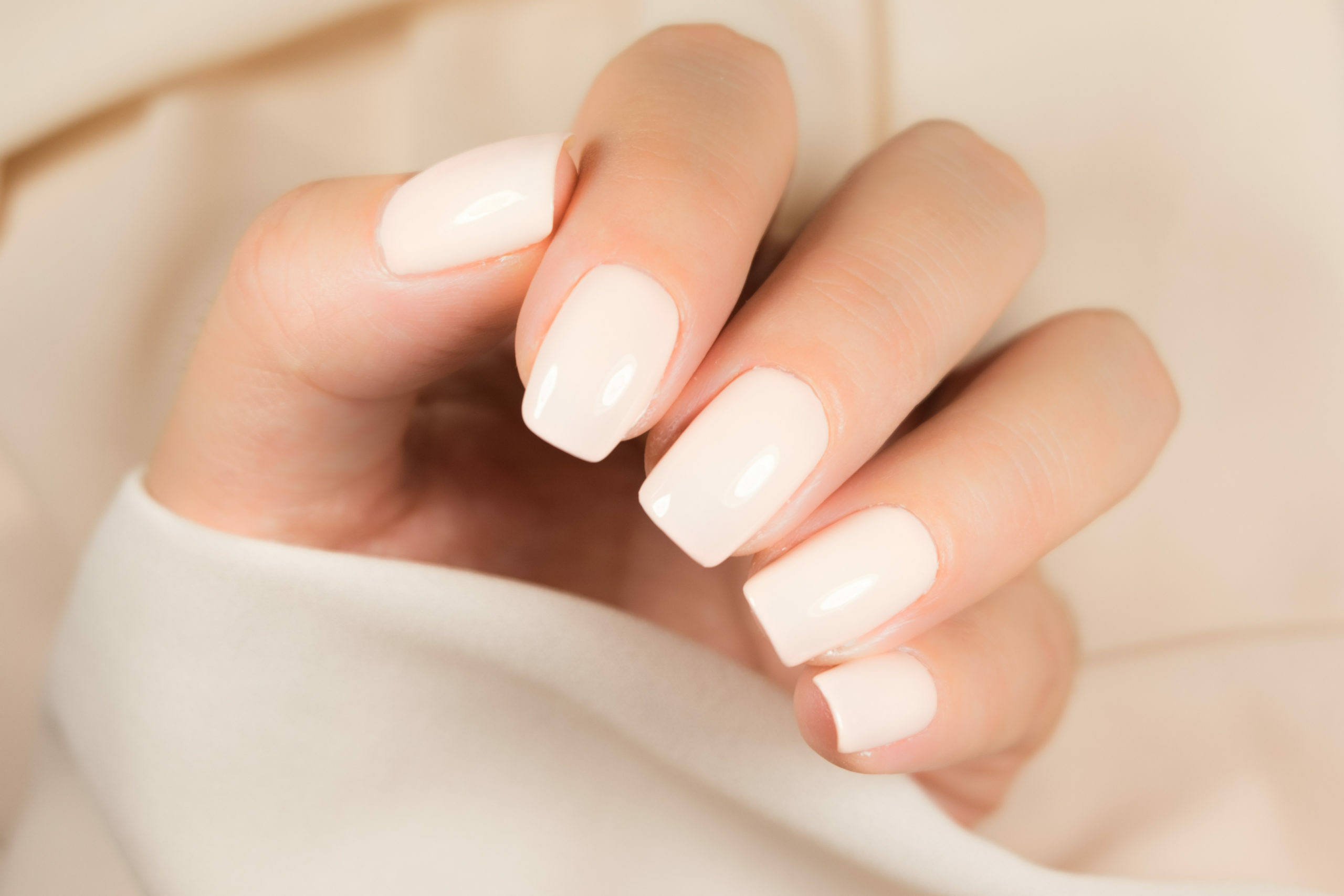 DaySmart  Salon Owner's Guide to Natural Acrylic Nails
